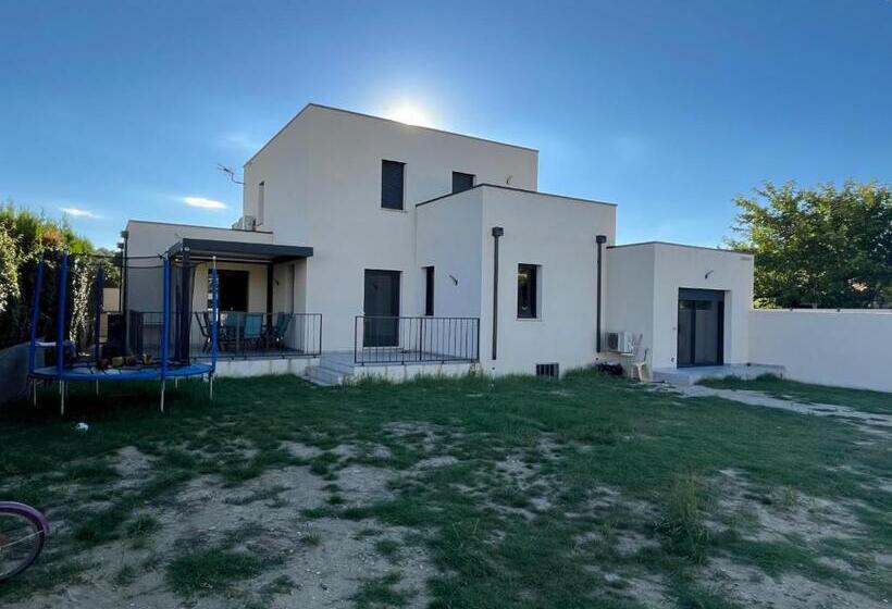 פנסיון La Villa