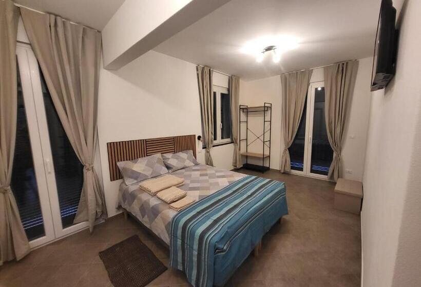 پانسیون P R A T O E O N D E