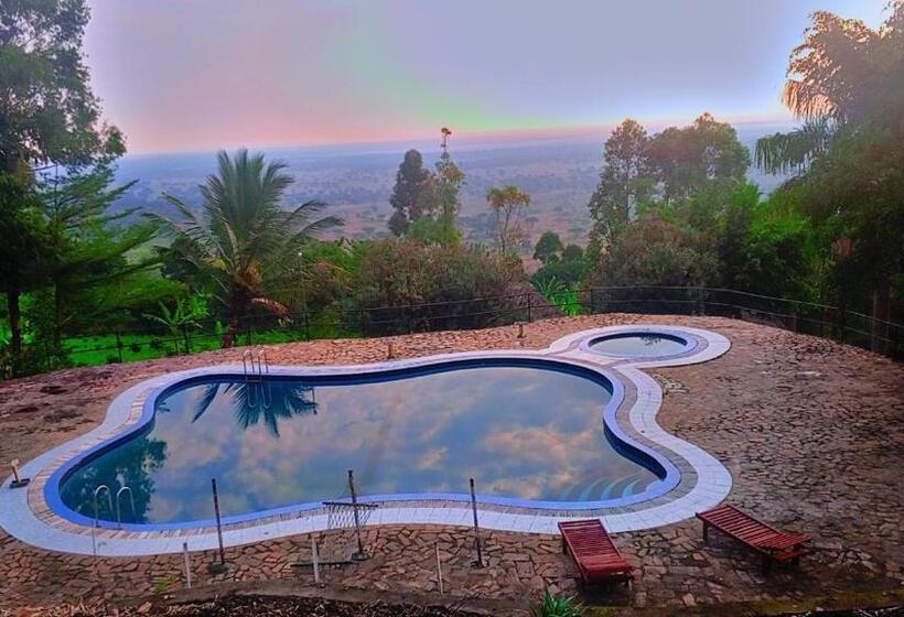 استراحتگاه Baboon Lodge Queen Elizabeth