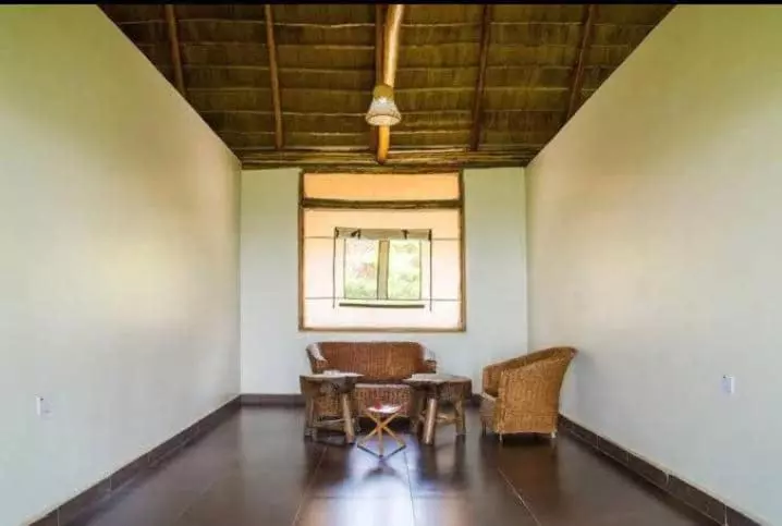 استراحتگاه Baboon Lodge Queen Elizabeth
