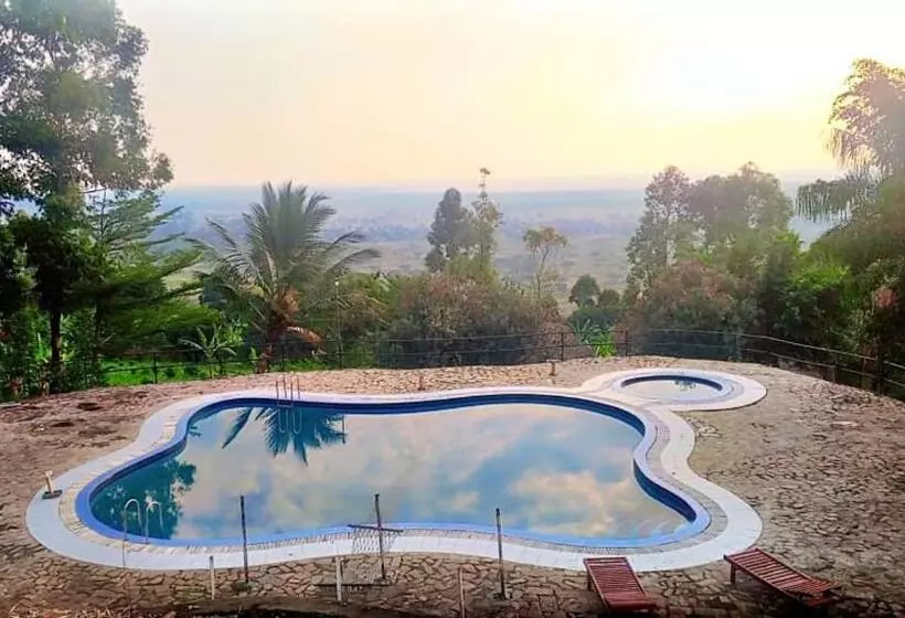 استراحتگاه Baboon Lodge Queen Elizabeth