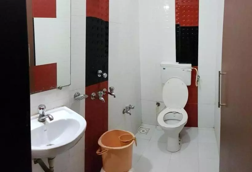 Shiv Hotel Bhuj