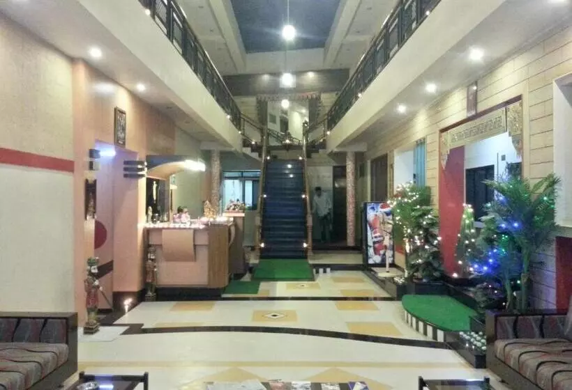 Shiv Hotel Bhuj