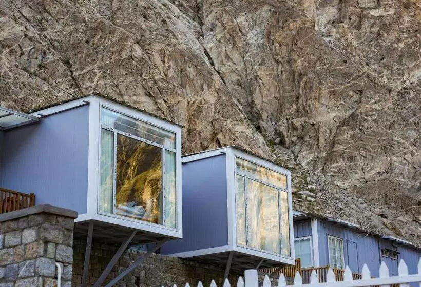 The Consorts Hotels & Resorts Hunza Attabad Lake