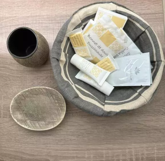 ベッドアンドブレックファースト All Ombra Della Magnolia