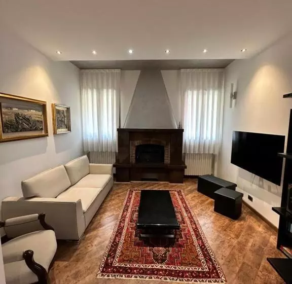 ベッドアンドブレックファースト All Ombra Della Magnolia