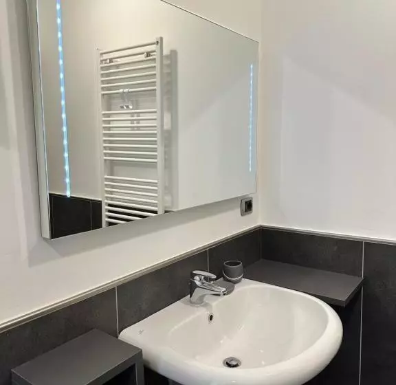 ベッドアンドブレックファースト All Ombra Della Magnolia