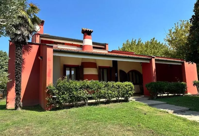 ベッドアンドブレックファースト All Ombra Della Magnolia