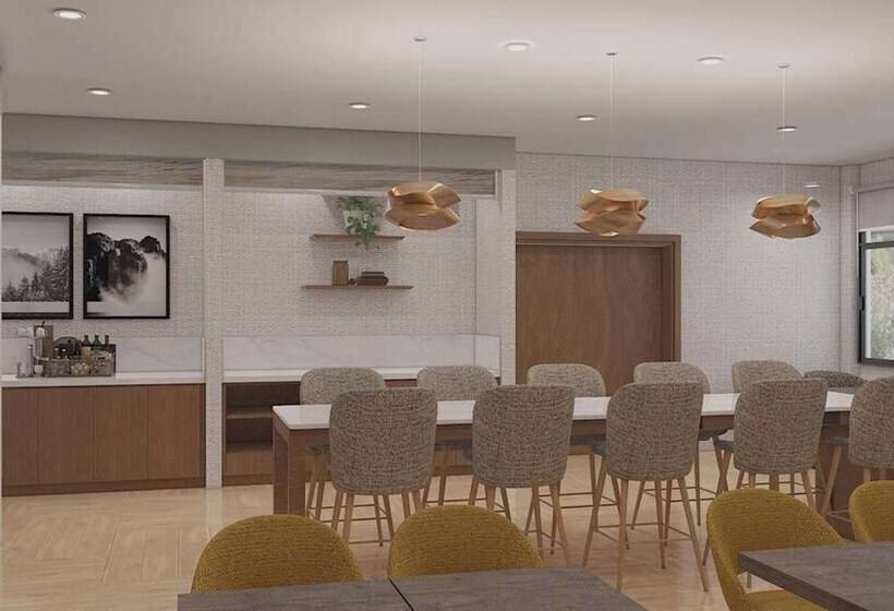 Cambria Hotel Pigeon Forge