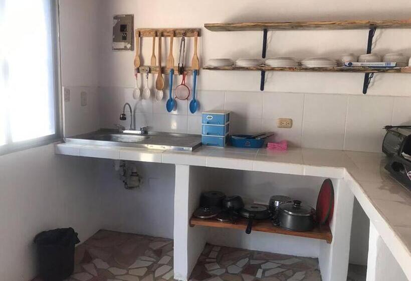 پانسیون Casa Playa Jade