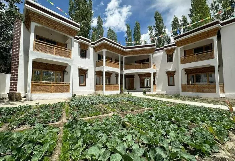 ペンション Losar Guest House Ladakh By Lexstays