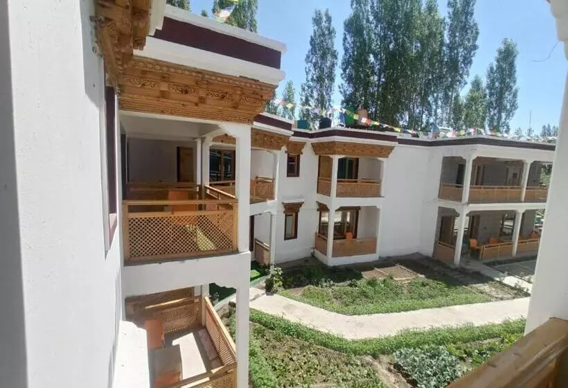 ペンション Losar Guest House Ladakh By Lexstays