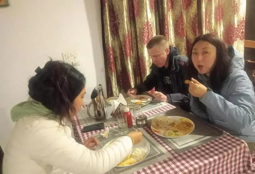 ペンション Losar Guest House Ladakh By Lexstays