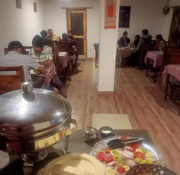 ペンション Losar Guest House Ladakh By Lexstays