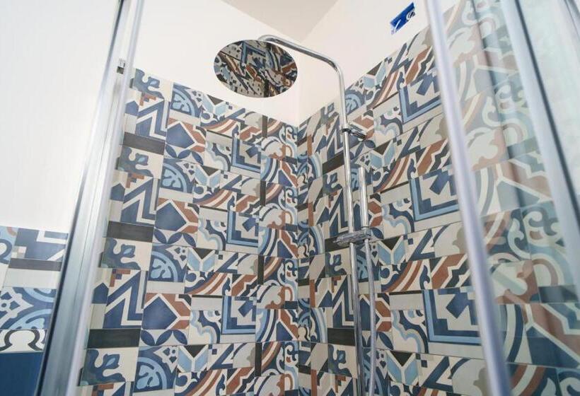 پانسیون Maccuro Luxury Apartment Blu