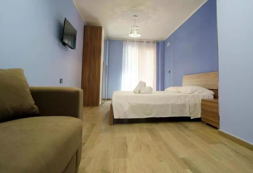 پانسیون Maccuro Luxury Apartment Blu