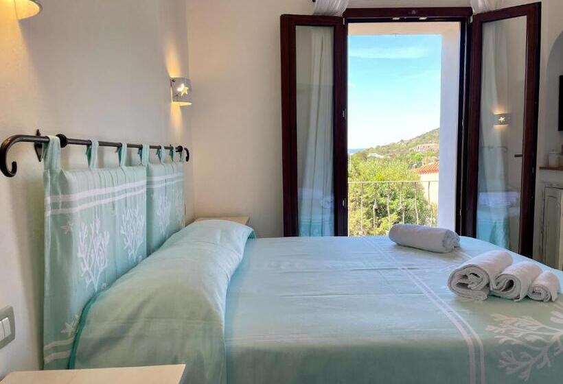 Пансион Matty & Yla   Costa Smeralda