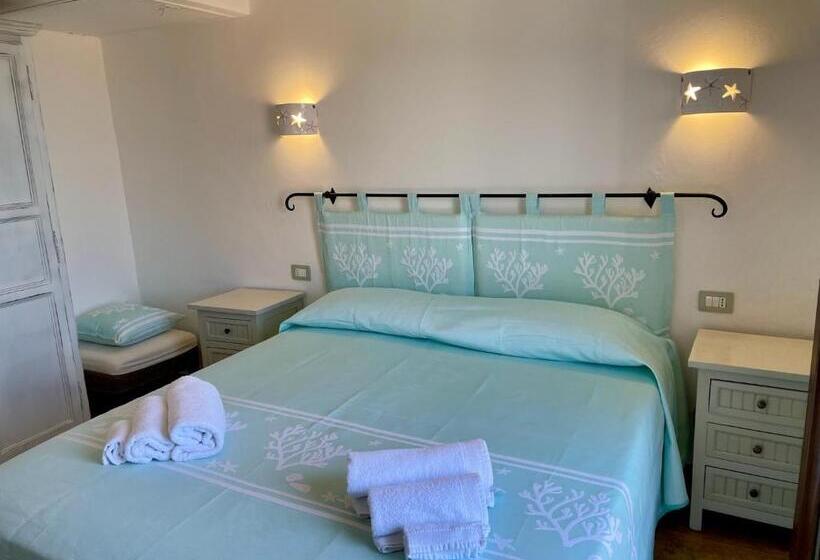 Пансион Matty & Yla   Costa Smeralda