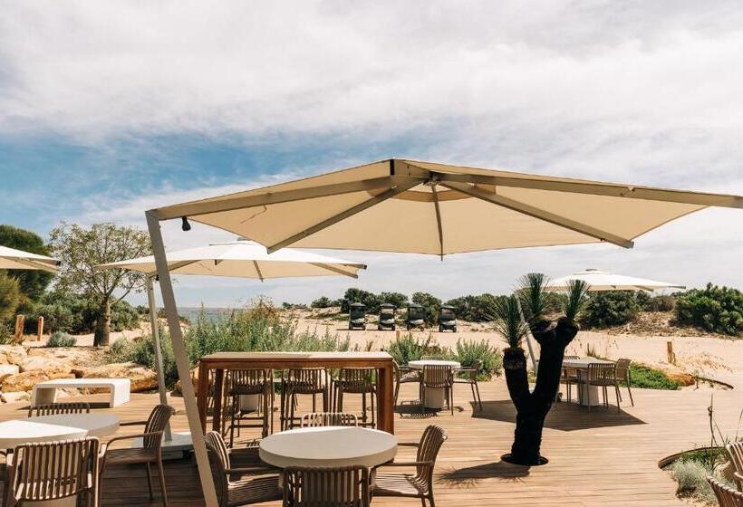 リゾートホテル Rumi On Louth