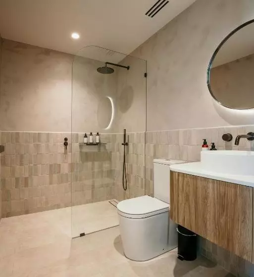 リゾートホテル Rumi On Louth