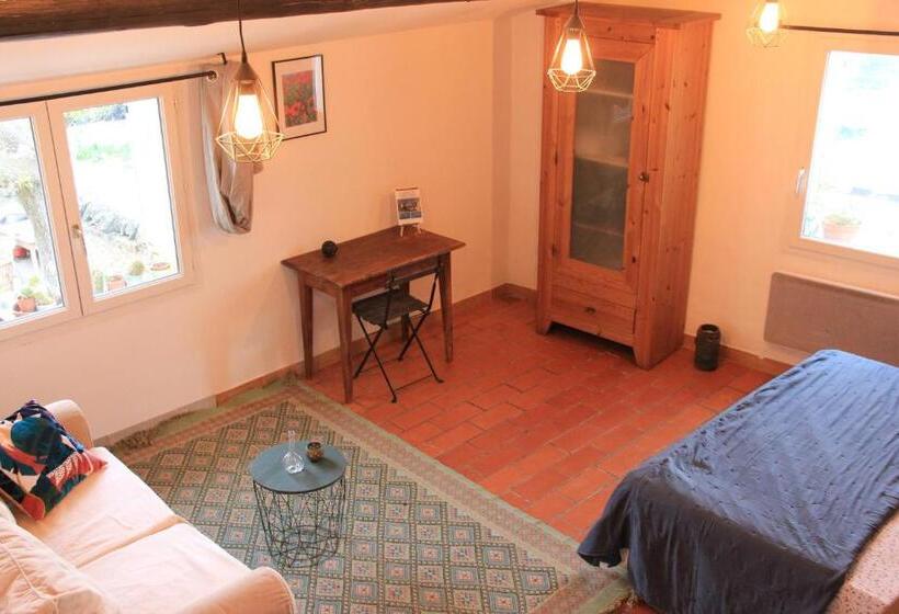 مبيت وإفطار Mascalou