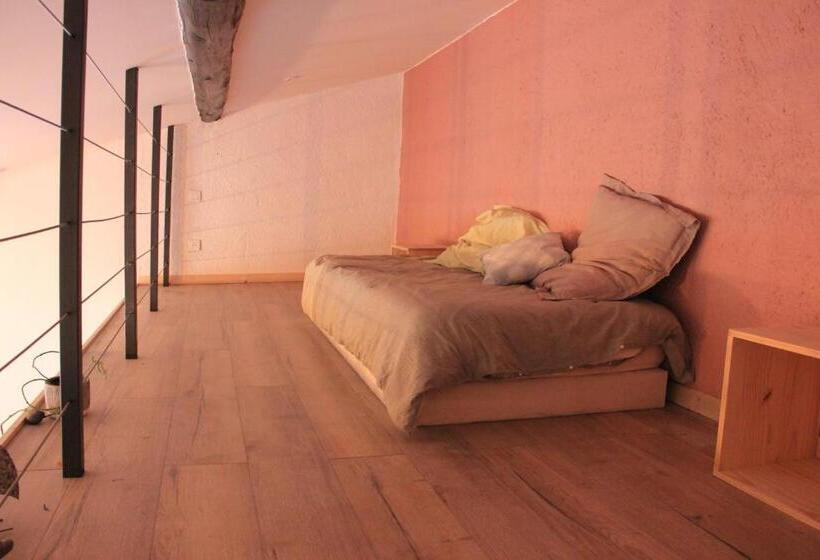 مبيت وإفطار Mascalou