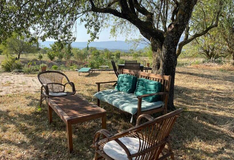 مبيت وإفطار Mascalou