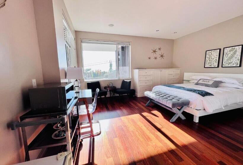 민박 Ocean View Room