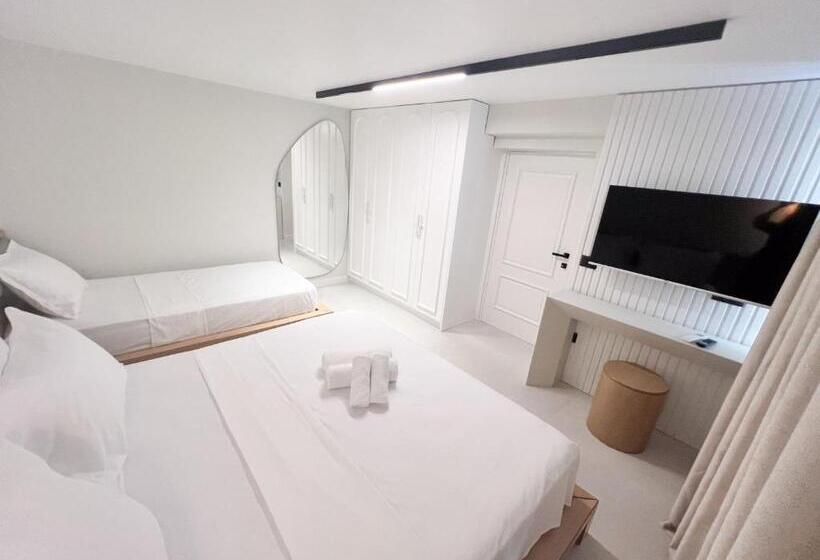 تختخواب و صبحانه Siar Rooms