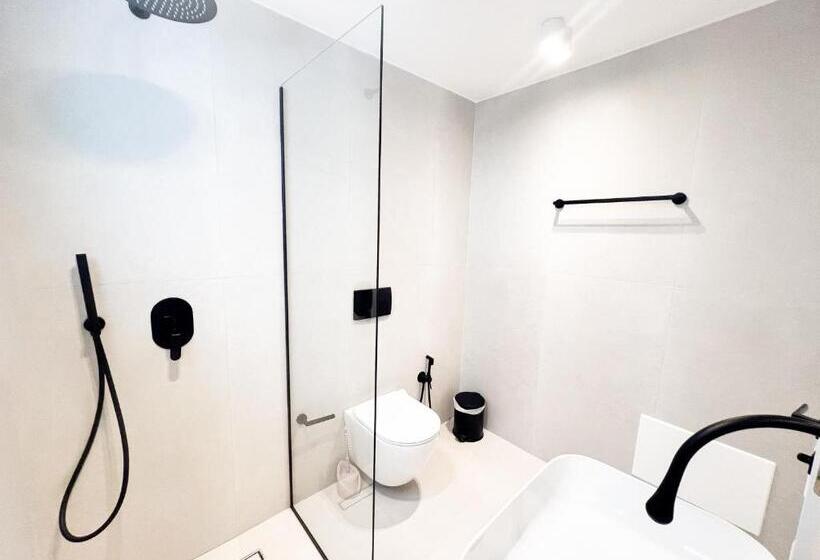 تختخواب و صبحانه Siar Rooms