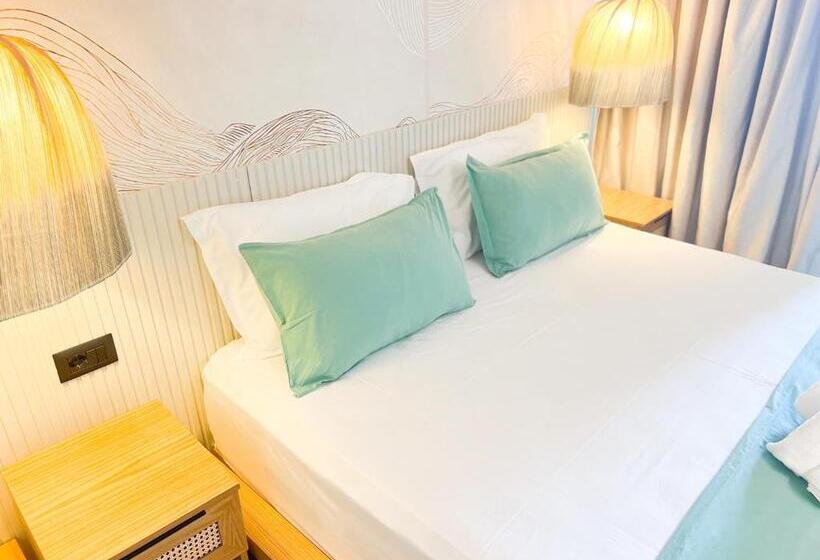 تختخواب و صبحانه Siar Rooms