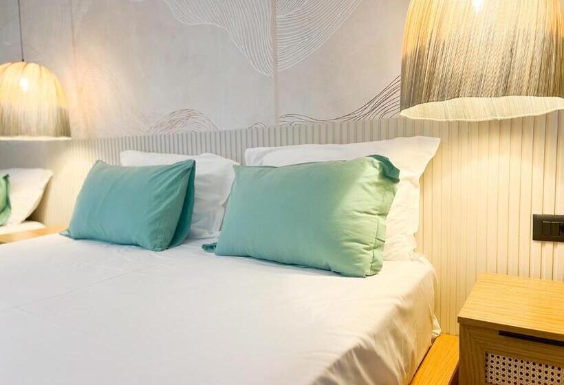 تختخواب و صبحانه Siar Rooms