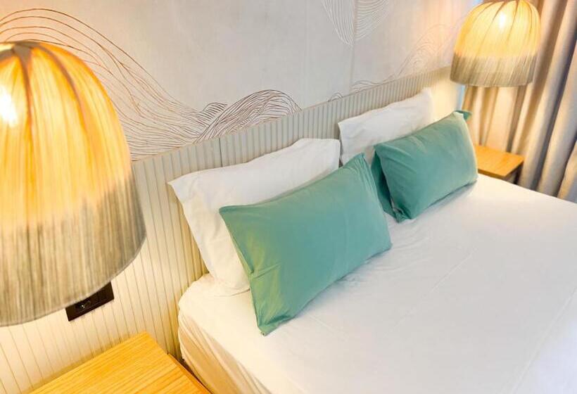 تختخواب و صبحانه Siar Rooms