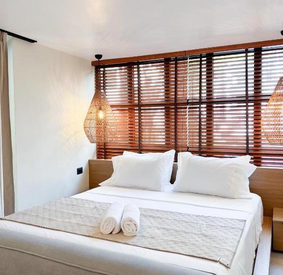 تختخواب و صبحانه Siar Rooms