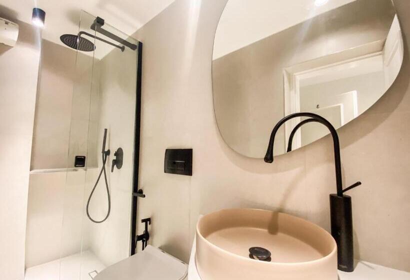 تختخواب و صبحانه Siar Rooms