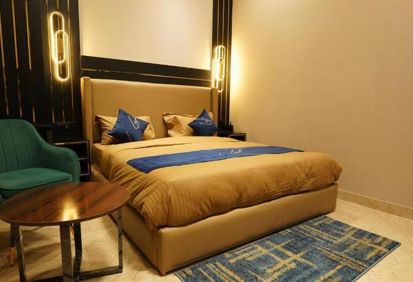 هتل Aquila Grand Suites   Noida Sector 136