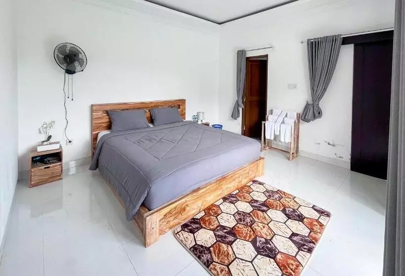 Hotelli Batur Kencana Villa Mitra Reddoorz
