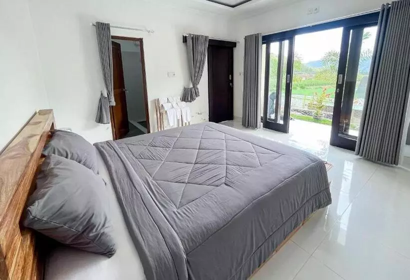 Hotelli Batur Kencana Villa Mitra Reddoorz