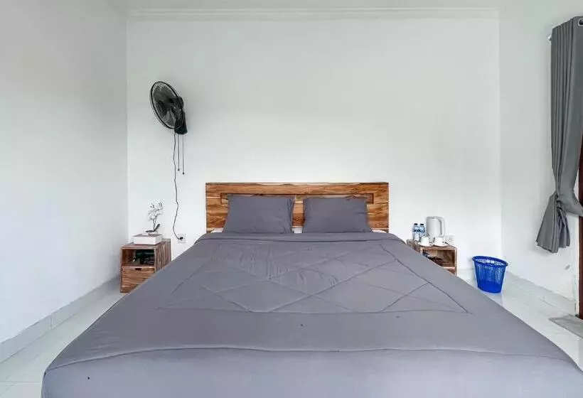 Hotelli Batur Kencana Villa Mitra Reddoorz