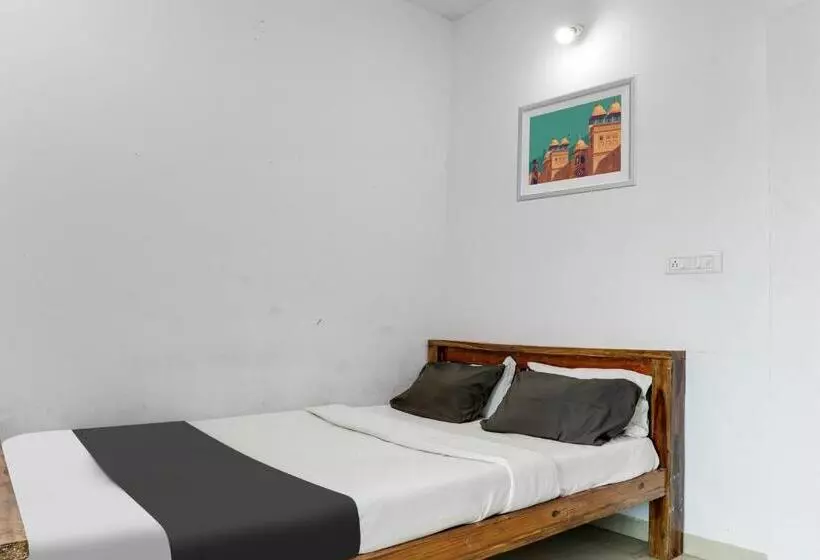 ホテル O Jashwanth Residency