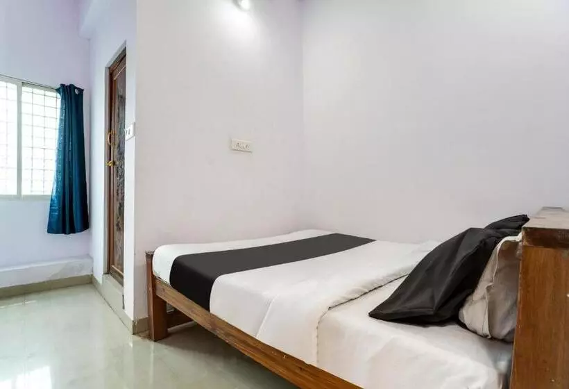 ホテル O Jashwanth Residency