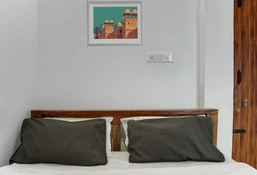 ホテル O Jashwanth Residency