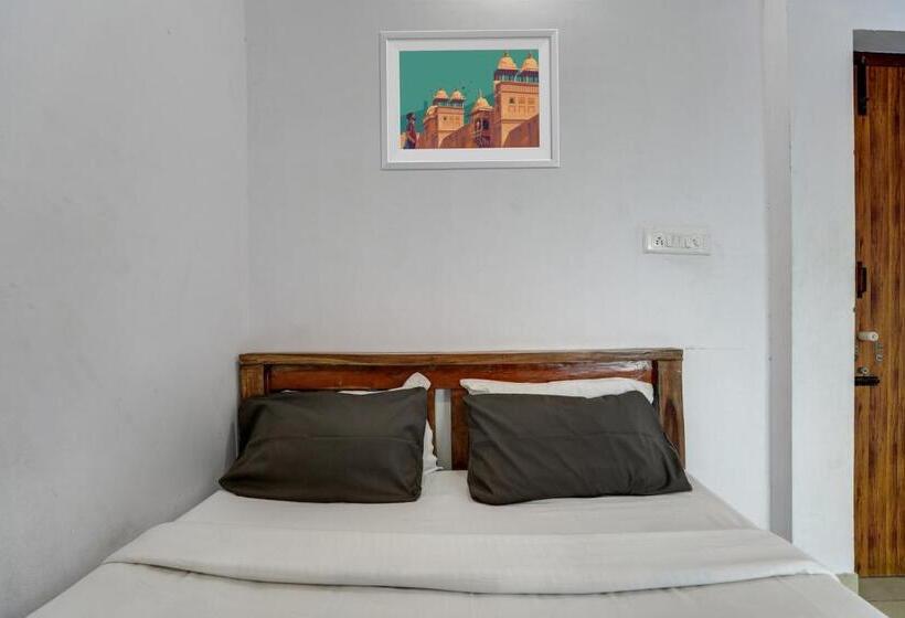 בית מלון כפרי O Jashwanth Residency