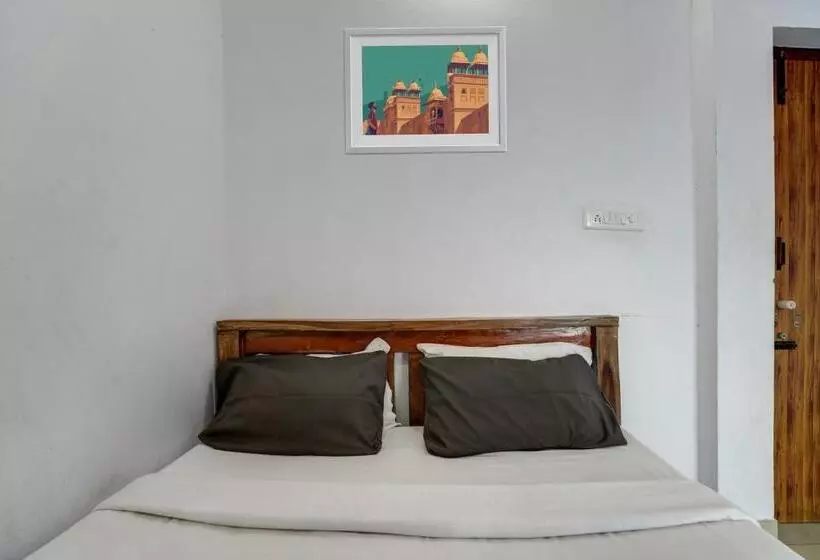 ホテル O Jashwanth Residency