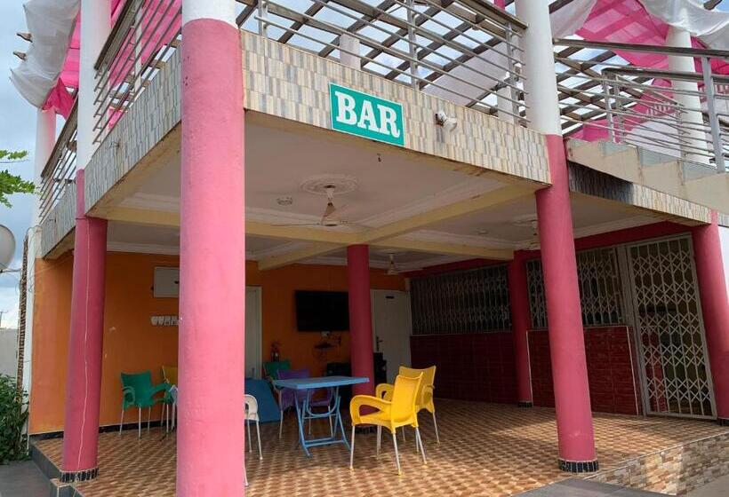 ホテル Tongor Royal Resort