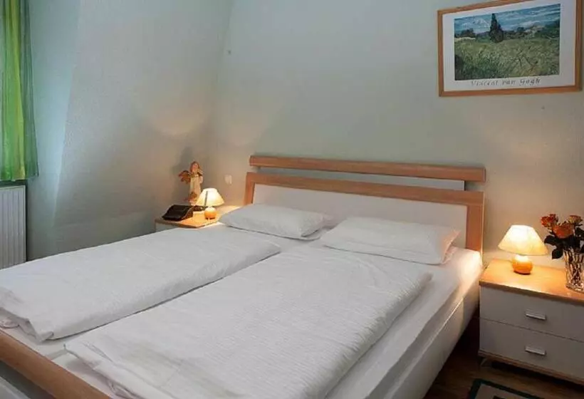 Hotelli Unter Den Kolonnaden 12