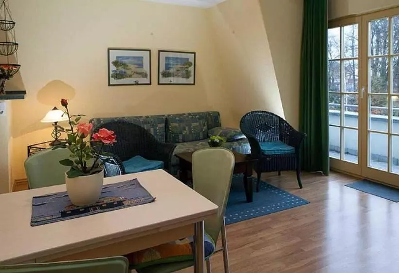 Hotelli Unter Den Kolonnaden 12