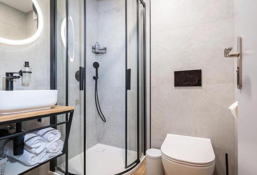 Отель Vila Efekt