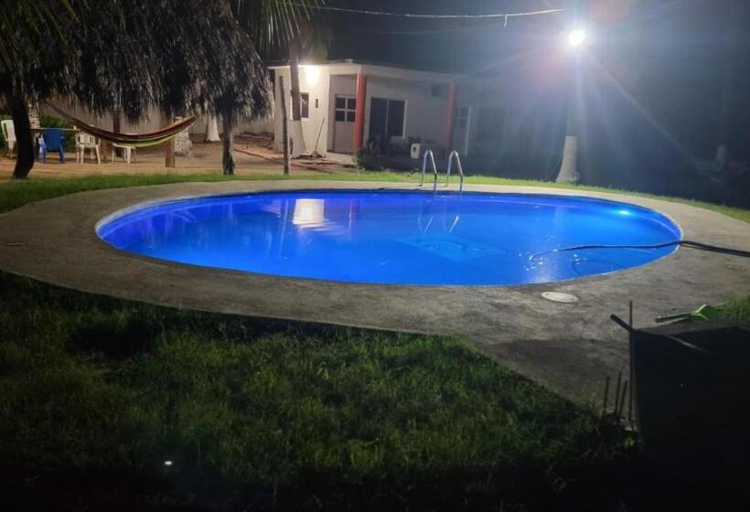 فندق Y Restaurant Natalia