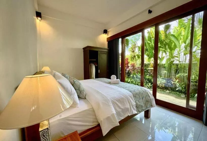 Majatalo Pranawa Guest House